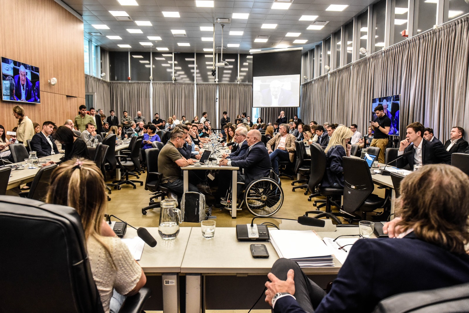 Galeria de imagenes de la noticia REPRESENTANTES DEL DEPORTE NACIONAL PARTICIPARON DE UNA REUNIÓN CONJUNTA EN DIPUTADOS